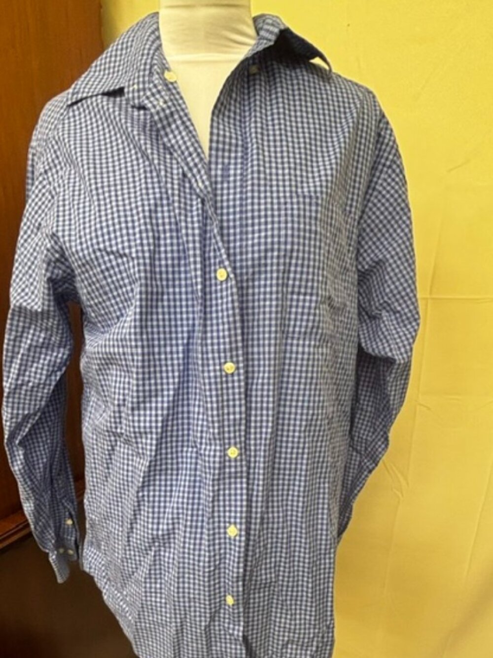 Roundtree & Yorke Long Sleeve Button up shirt  Large Tall